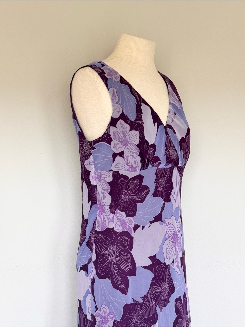 Meghan Matthews Vintage Y2K Purple Floral Mesh Midi Dress V-Neck Whimsigoth